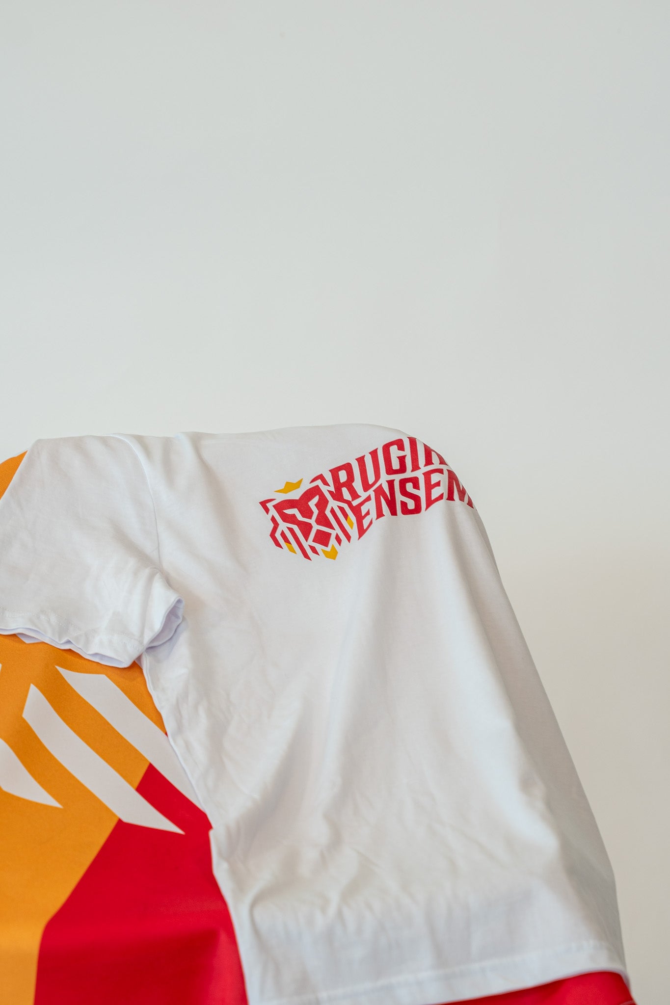 T-Shirt Rugir Ensemble